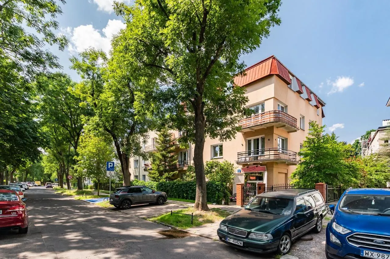 Walecznych 51 By Homeprime وارسو بولندا